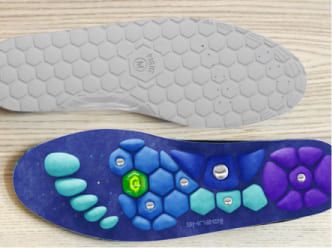 Akusoli insoles top and bottom view